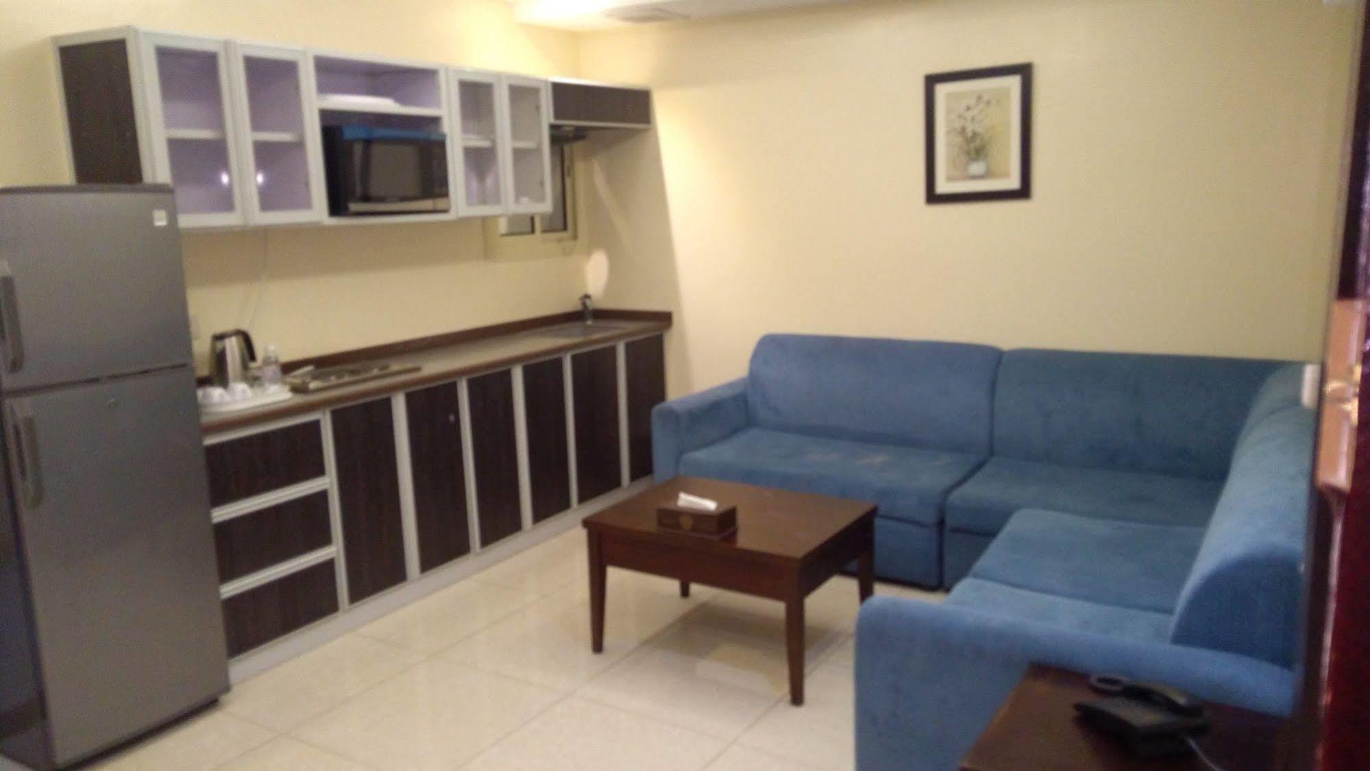 قصر اليمامة للاجنحة الفندقية-ينبع Yanbu Exterior photo