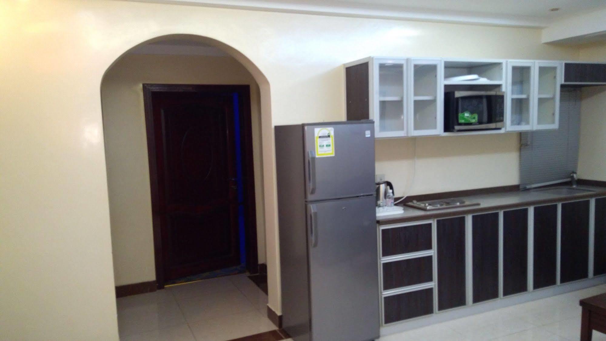 قصر اليمامة للاجنحة الفندقية-ينبع Yanbu Exterior photo